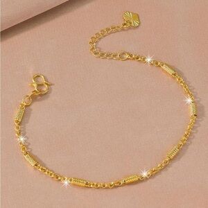 Elegant Gold Bracelet